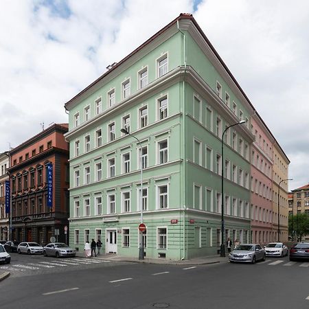 Central Haven Apartments Praga Zewnętrze zdjęcie