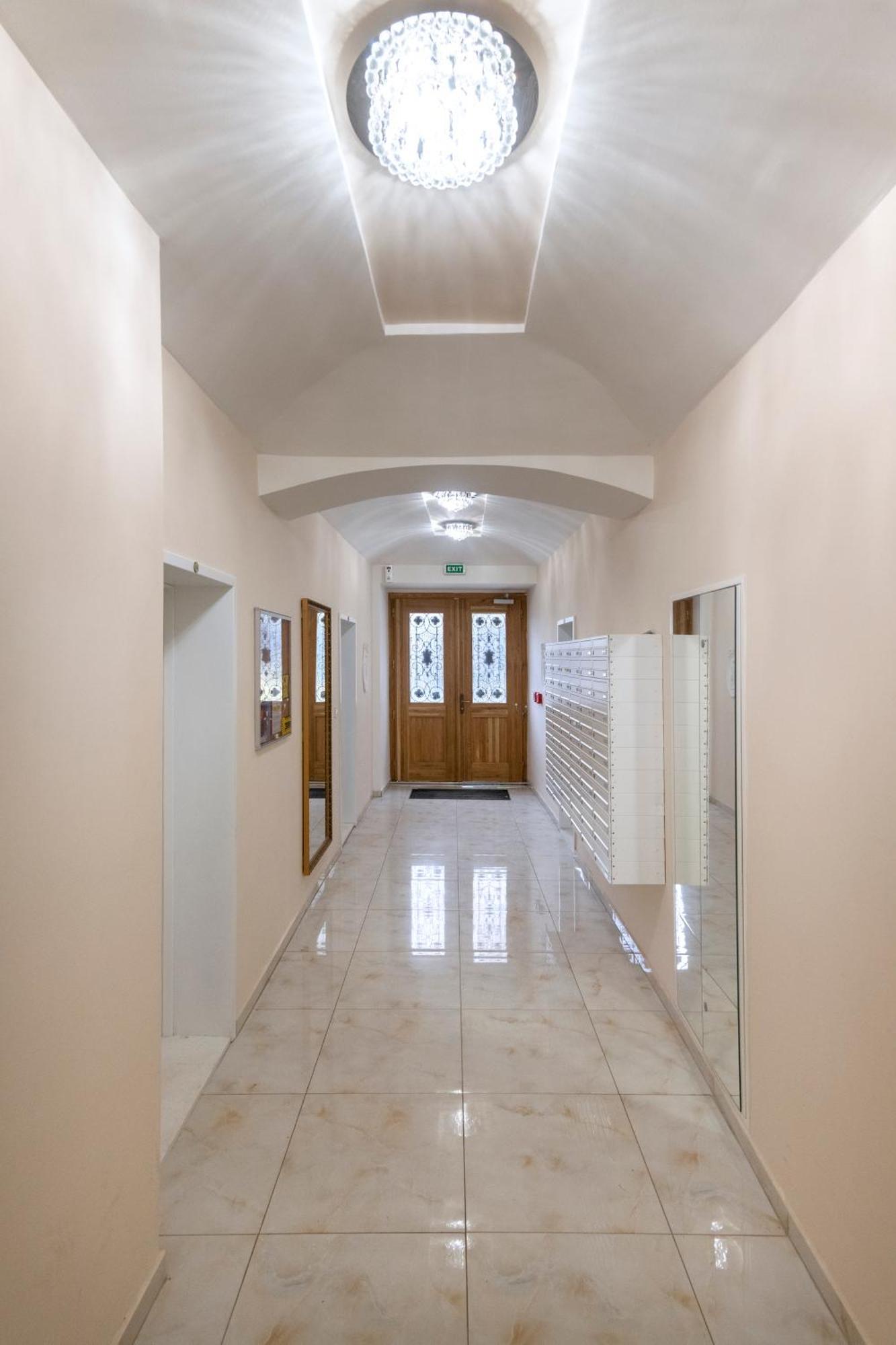 Central Haven Apartments Praga Zewnętrze zdjęcie