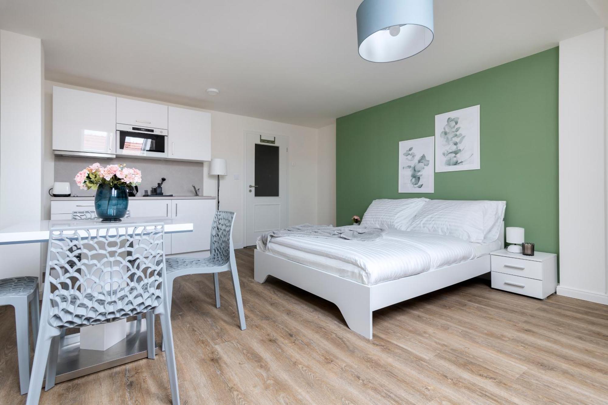 Central Haven Apartments Praga Zewnętrze zdjęcie